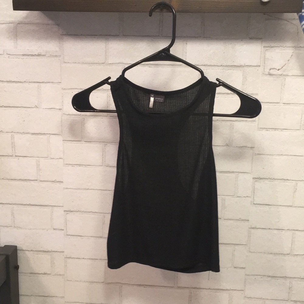 Cropped Black Tank